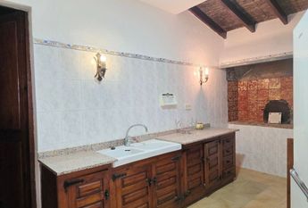 WIDE ESTATE FOR RENT IN TEULADA FOR LONG TERM