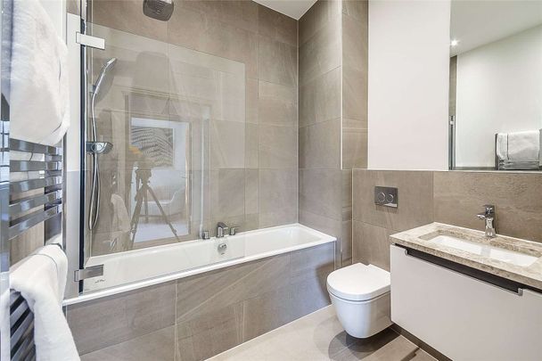 Fantastic 3 bedroom penthouse with river views in this sought after new development. - Photo 1