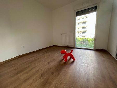 Résidence les Allées Blatin T5 avec 3 chambres, terrasse et - Photo 4