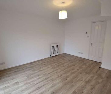 Bakers Gardens, Carshalton, Surrey, SM5 - Photo 5