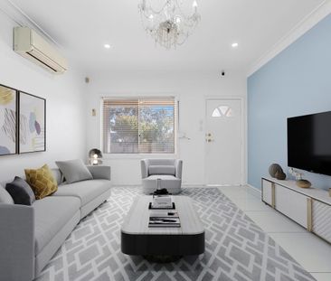 Fantastic 4 Bedroom Family Home! - Photo 1