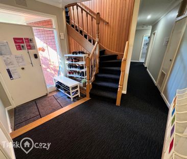 Burwood East - Photo 2