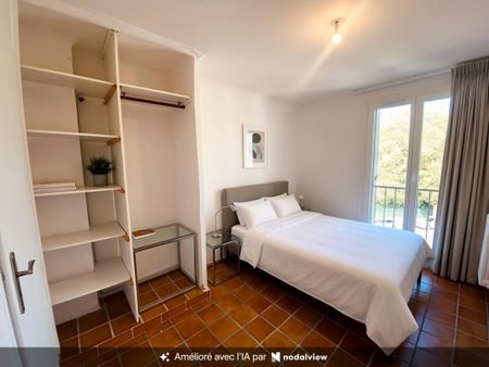 Location Appartement 3 pièces 53m² AIX EN PROVENCE 13100 - Photo 3