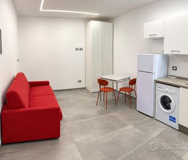 Fidene monolocale arredato con cantina - Photo 1
