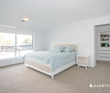 Huge Family Home - Photo 5