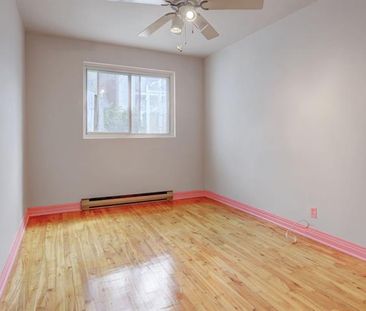 10663 Av. des Récollets - Photo 3