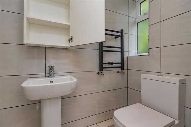 2 bedroom house to rent - Photo 1