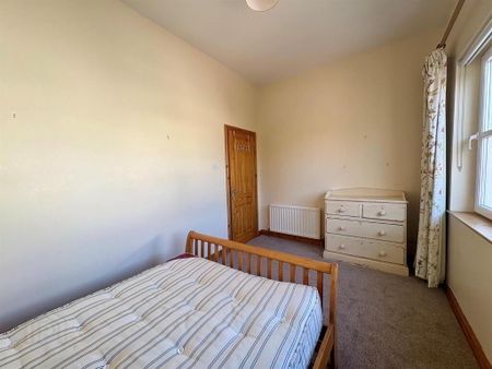 1A Lemonfield Avenue, Holywood, BT18 9NG - Photo 4