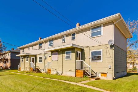 - 2 Bedroom at Killarney Gardens - Photo 4