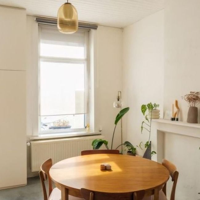 Arbeiderswoning te huur in Gent voor € 1.055 met 1 slaapkamer - Photo 1