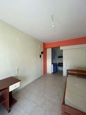 Studio/Γκαρσονιέρα για ενοικίαση Αμπελόκηποι (Πάτρα) - Photo 2