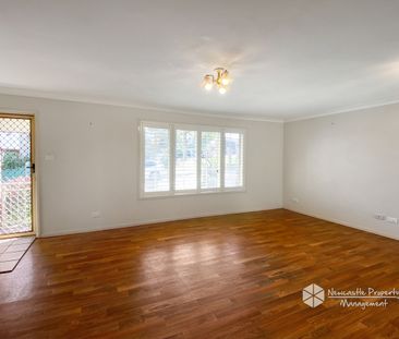 2/9a Section Street, Mayfield - Photo 4