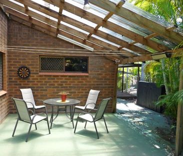 9 Mara Court, 4214, Ashmore Qld - Photo 4