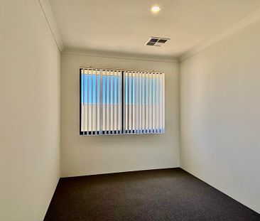 Attractive 4x2 home in whisper quiet location! - Photo 6