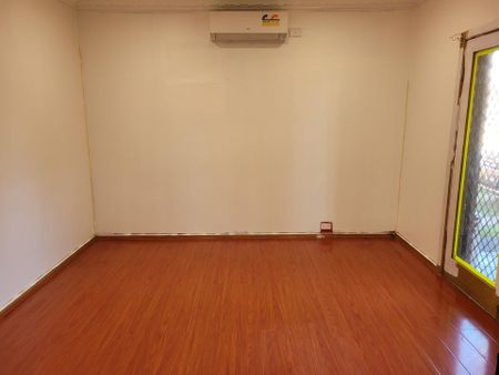 Family Home - Photo 3