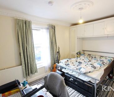 3 bedroom terraced house to rent - Photo 2