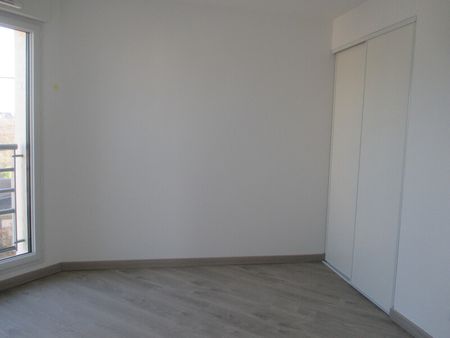 Location Appartement 3 Pièces 56 m² - Photo 3