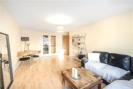 Smugglers Way, Wandsworth, SW18 1EB - Photo 3