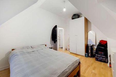 Baldry Gardens, London, SW16 - Photo 4