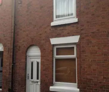2 bedroom terraced house to rent - Photo 4