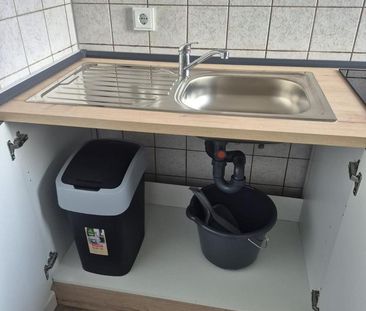 Hürth Efferen - Nichtraucherwohnung Löffelfertig, möbliert 28 qm - Foto 1