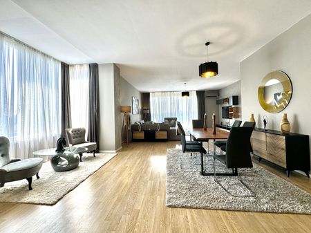 Apartament cu 4 camere, elegant si modern, in zona Centrala- Tender - Fotografie 3