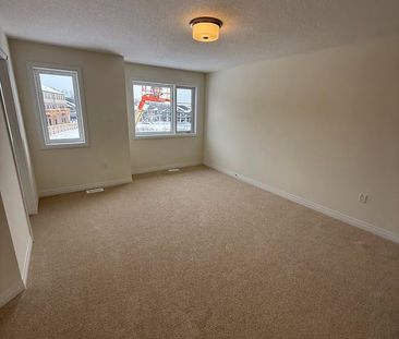 For Lease - 660 Colborne Street Unit# 76, Brantford, Ontario - Photo 5