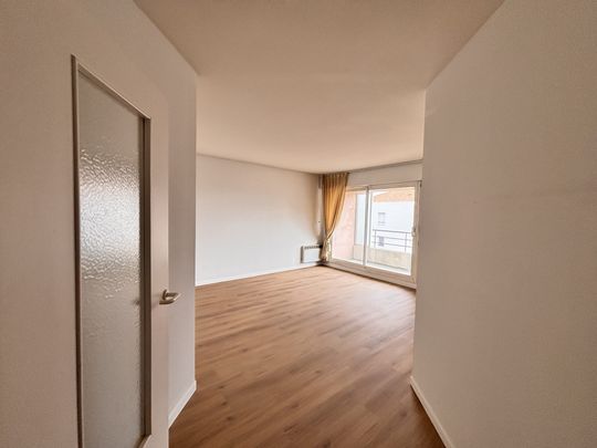 Location Appartement 3 pièces 60m² LES SABLES D OLONNE 85100 - Photo 1