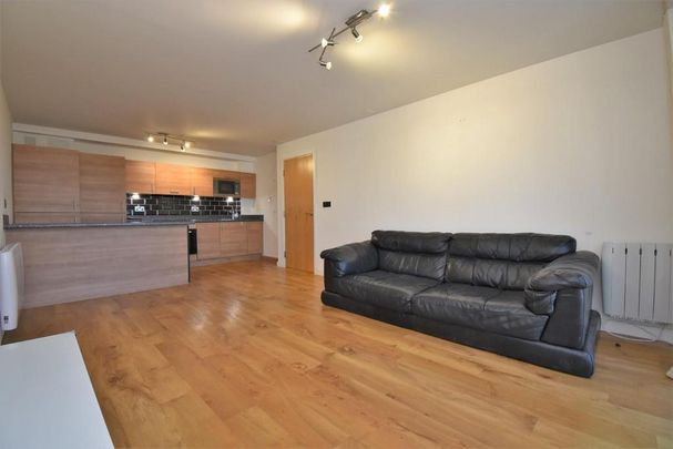 2 bedroom apartment to rent - Photo 1