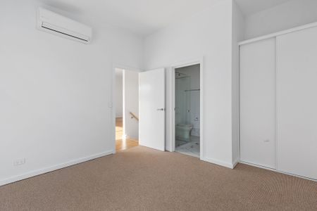 Modern Coastal Living - Photo 5