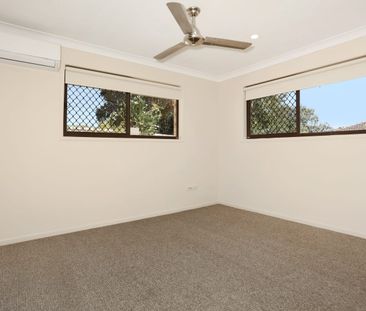 Exceptional 3 Bedroom Duplex Off Bundall Road - Photo 3