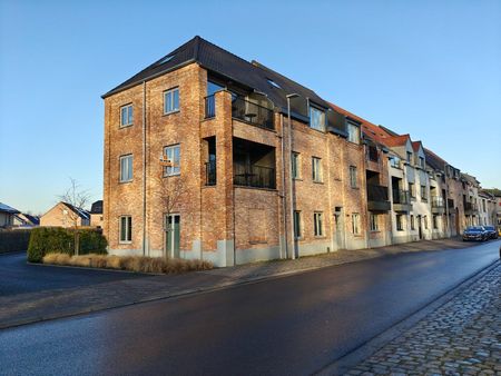 Modern appartement in het centrum van Berlare met terras en ondergrondse autostaanplaats - Foto 2