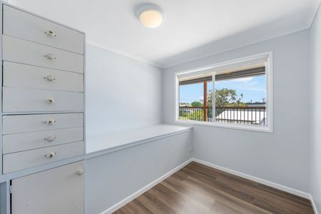 Dual-Living Family Home - Stay Connected on Every Level - Photo 3