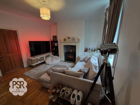 2 bedroom terraced house to rent - Photo 2