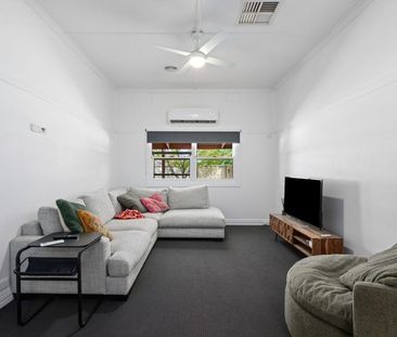 1030 Baratta Street, North Albury - Photo 3