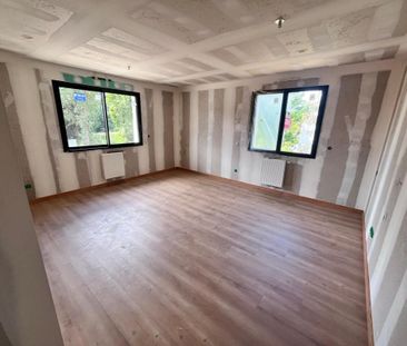 Location Maison 4 pièces 104m² CHATOU 78400 - Photo 2