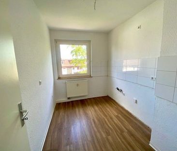 Schöne Wohnung: 2-Zimmer-Wohnung in zentraler Lage mit Parlettboden - Photo 4