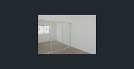 Luxury 77m² 2-Bedroom Apartment with Large Kitchen - Available 11th Dec - Photo 2