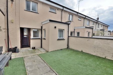27 Ash Grove, BT23 4HA, Newtownards - Photo 2