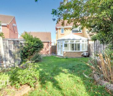 3 bedroom semi-detached house to rent - Photo 6