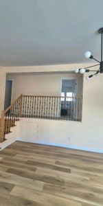 Magnifique maison entièrement rénovée à Sainte‑Adèle à louer - Photo 3