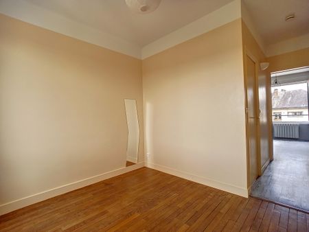 Location Appartement 2 pièces 30m² ST LO 50000 - Photo 2