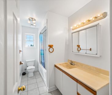 For Lease - 5960 Snake Island Road, Greely - Metcalfe - Osgoode - V... - Photo 6