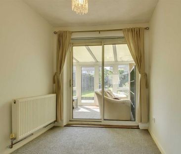 3 bedroom terraced house to rent - Photo 2