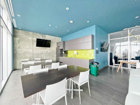 1150 Rue St Denis, Montréal (Ville-Marie), QC H2X - Photo 4
