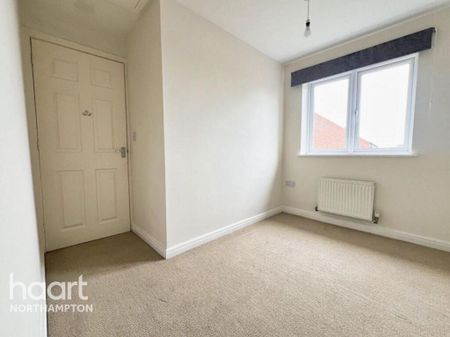 3 bedroom semi-detached house to rent - Photo 3