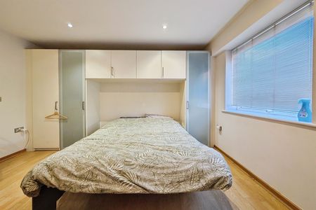 West Central, Portland Street, SO14 - Photo 5