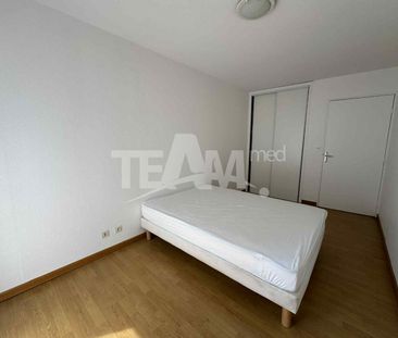 Location Appartement 2 pièces 43m² SETE 34200 - Photo 6