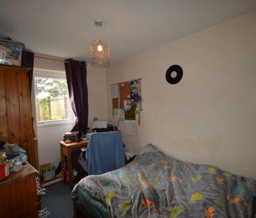 4 bedroom terraced house to rent - Photo 4
