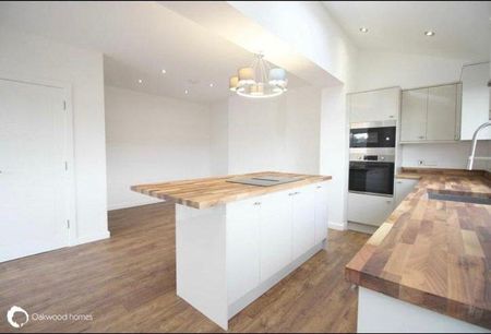 4 bedroom semi-detached house to rent - Photo 5